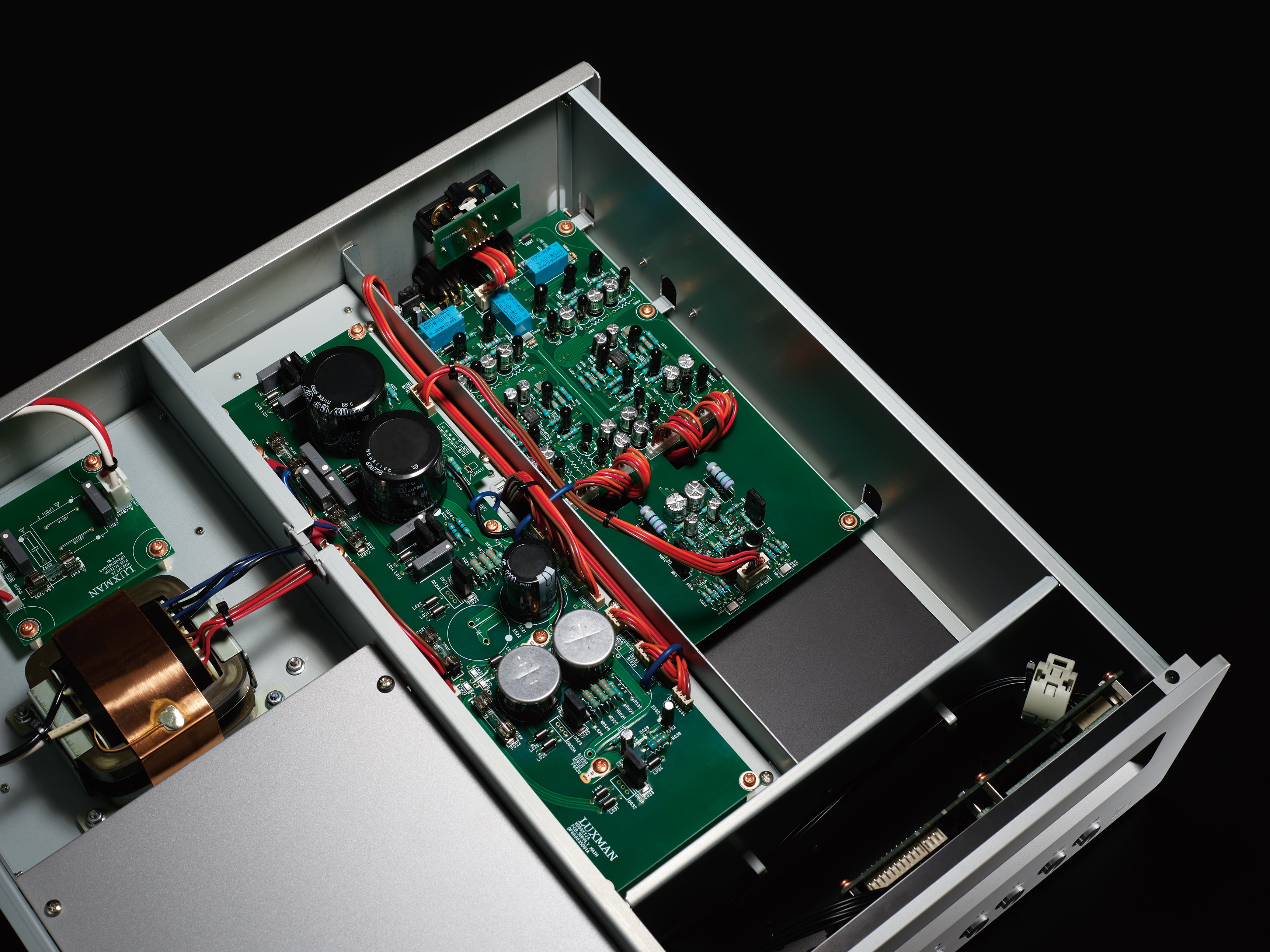Goldmund TELOS 8800