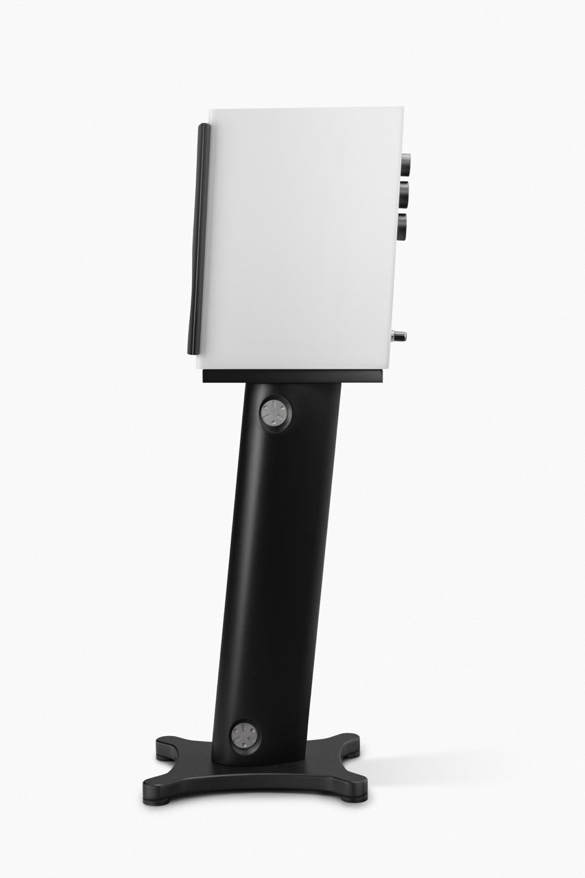 Axxess L1 Bookshelf Speakers