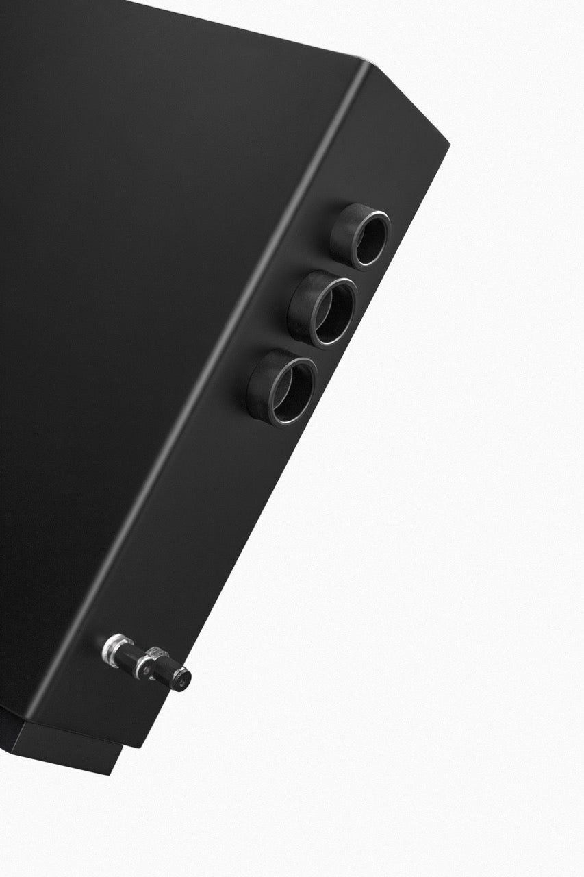 Axxess L1 Bookshelf Speakers