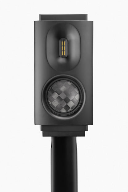 Axxess L1 Bookshelf Speakers