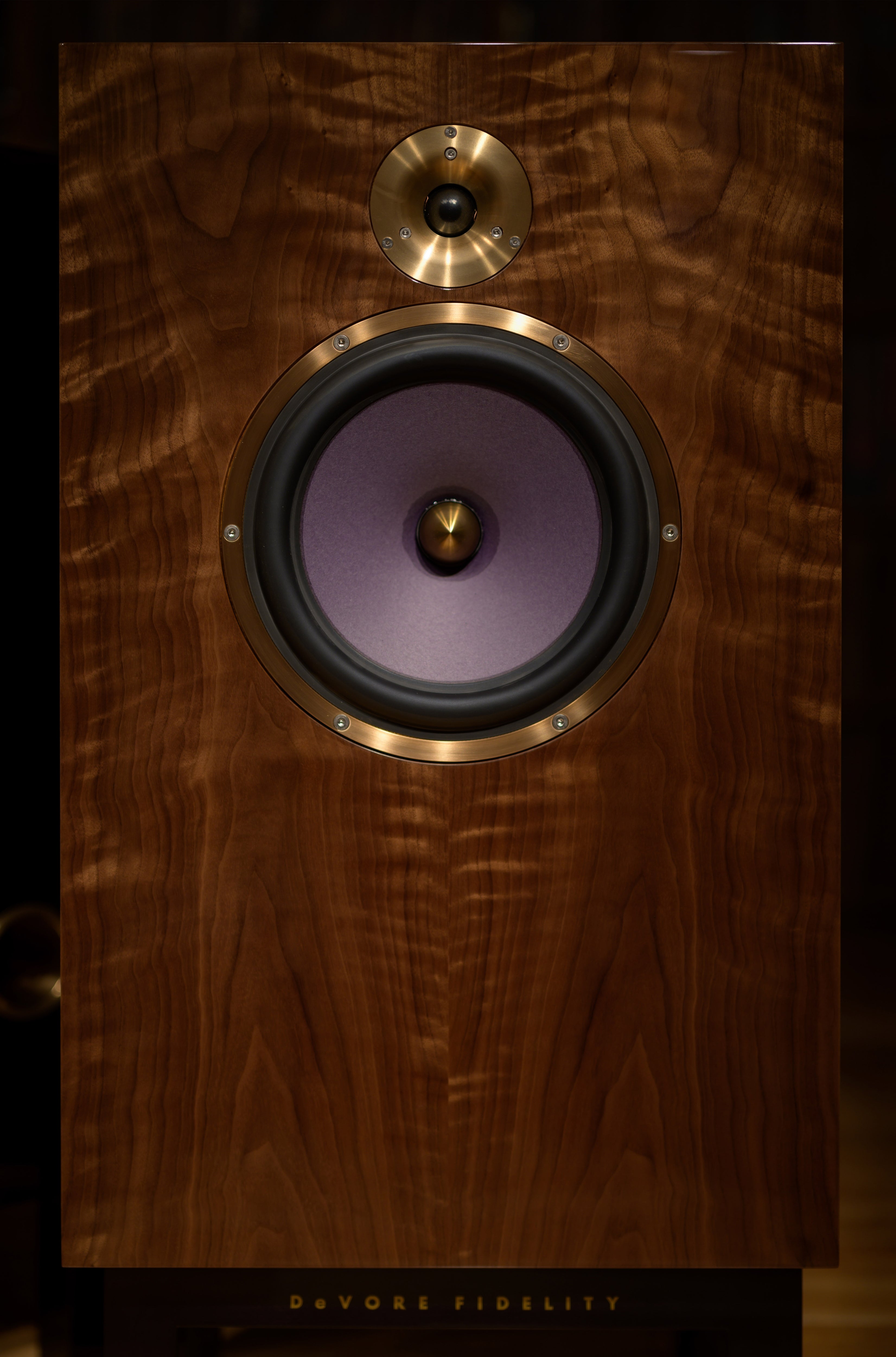 Devore Fidelity O/Bronze