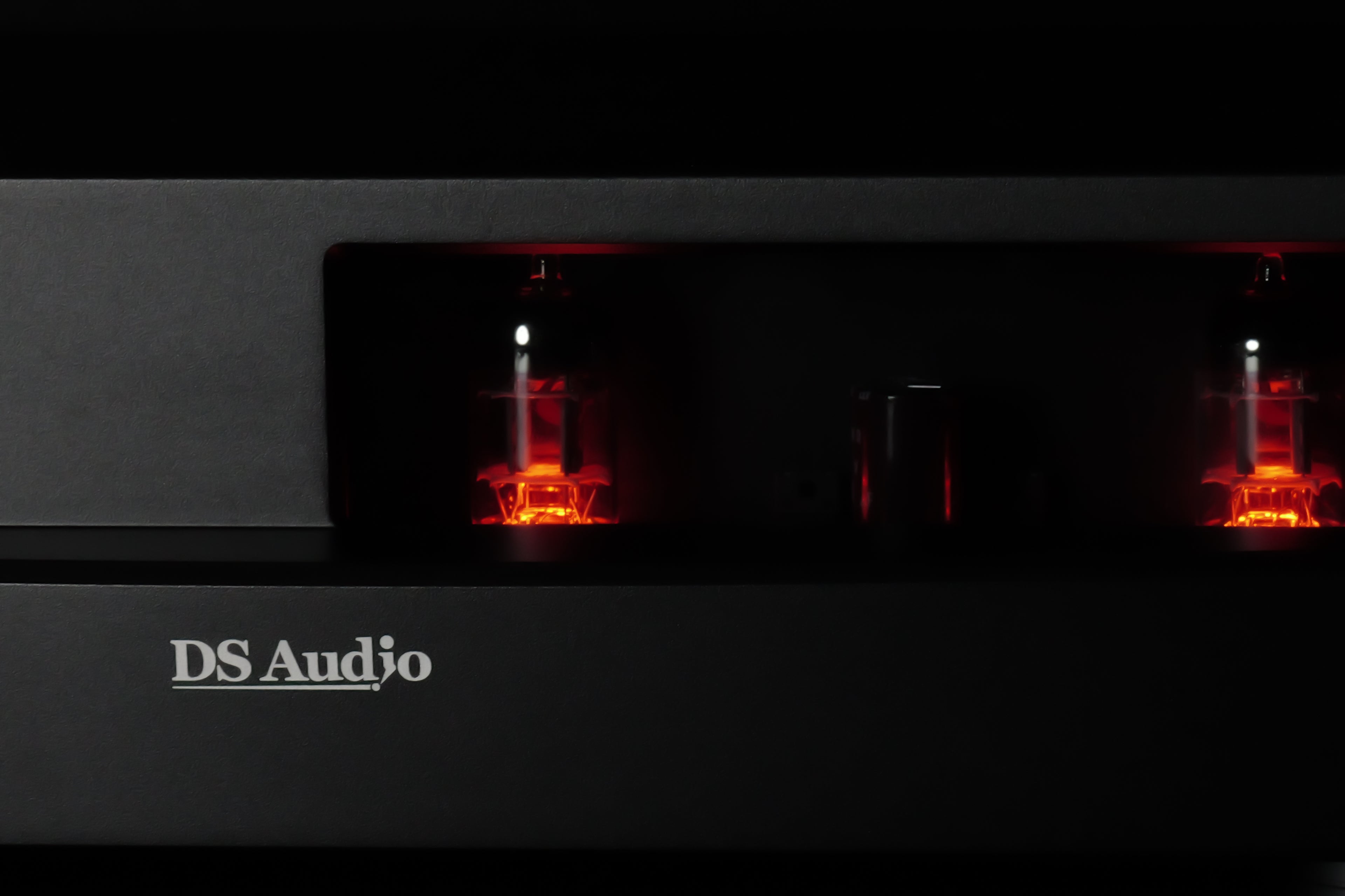 DS Audio TB-50 Tube Phono Equalizer