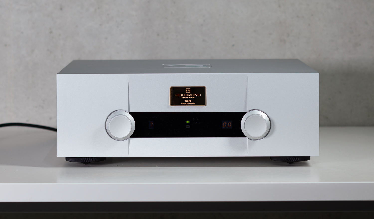 Goldmund Telos 670