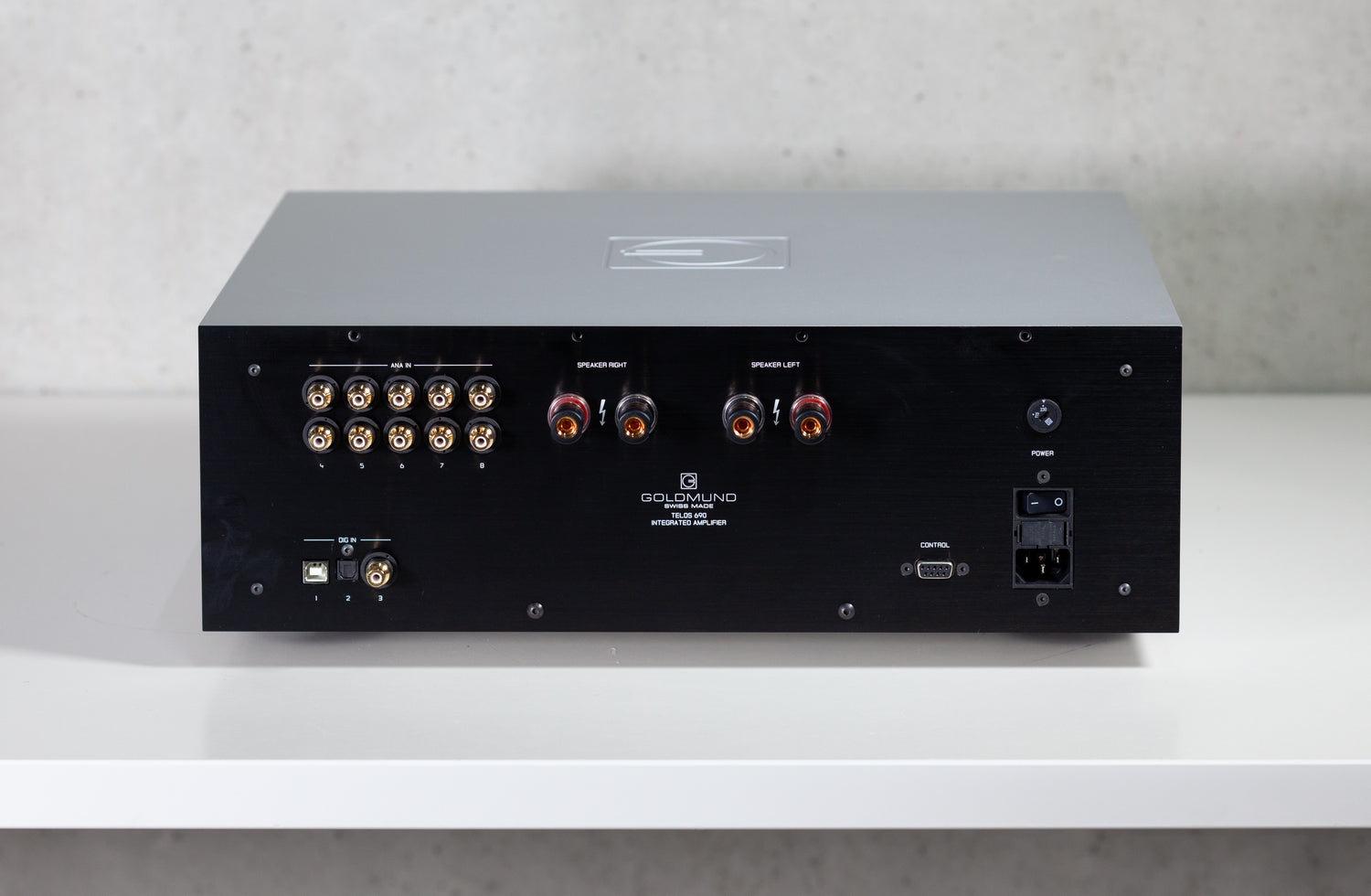 Goldmund Telos 670