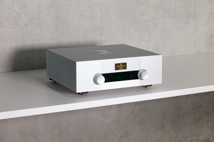 Goldmund Telos 670