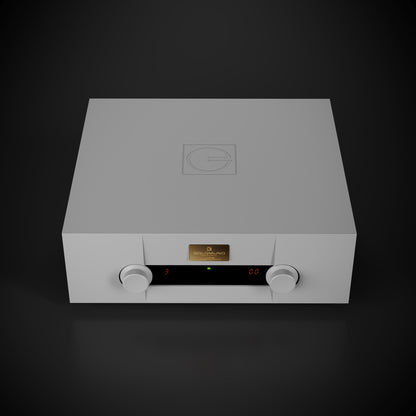Goldmund Telos 670
