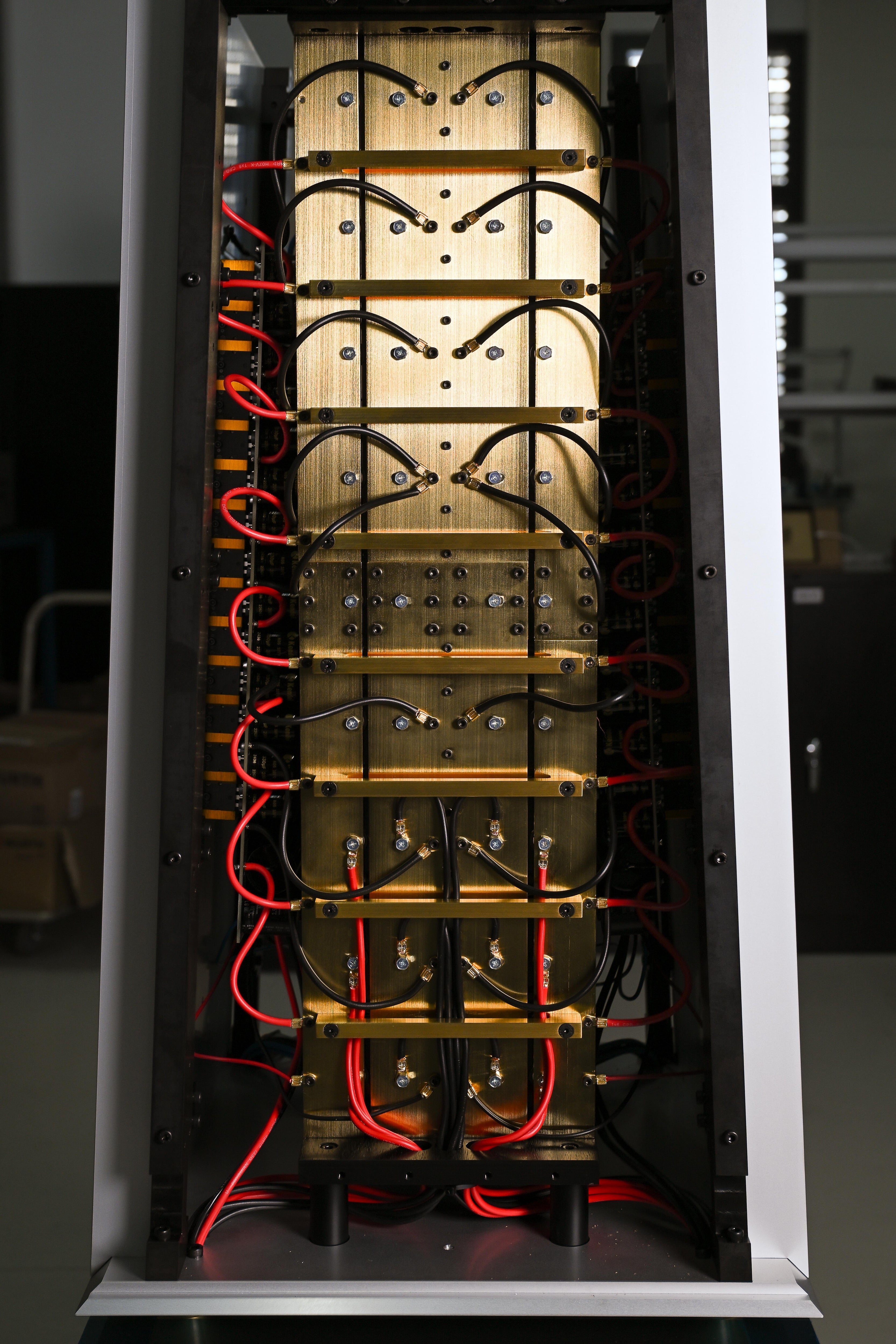 Goldmund Telos 9800 Mono Power Amplifier