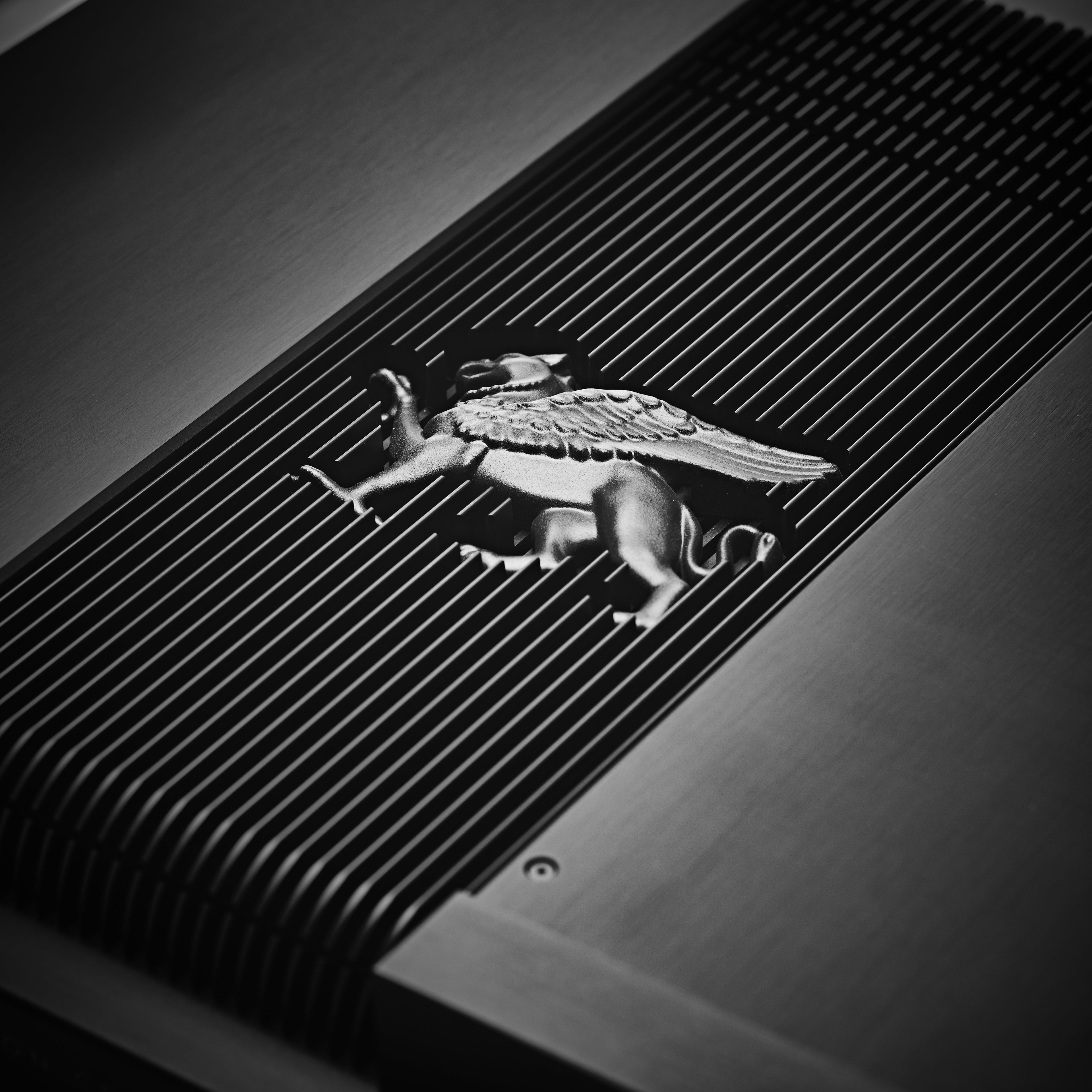 Gryphon Commander Dual-Mono Preamplifier